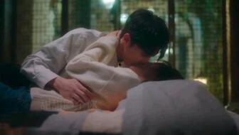 张艺谋床吻戏,情感纠葛下的激情火花