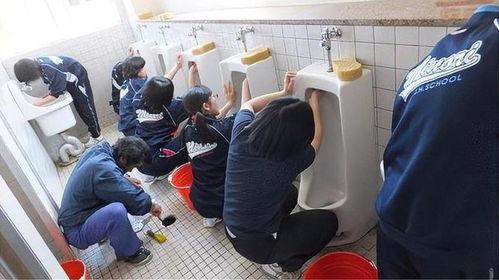 日本女人如厕,独特习惯与卫生秘密大揭秘