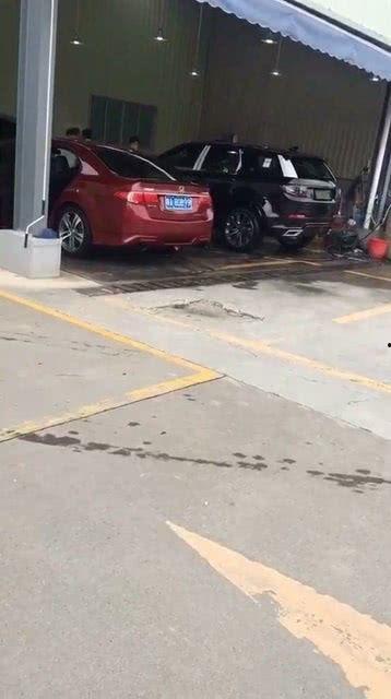 洗车店视频,从视频看专业洗车全过程